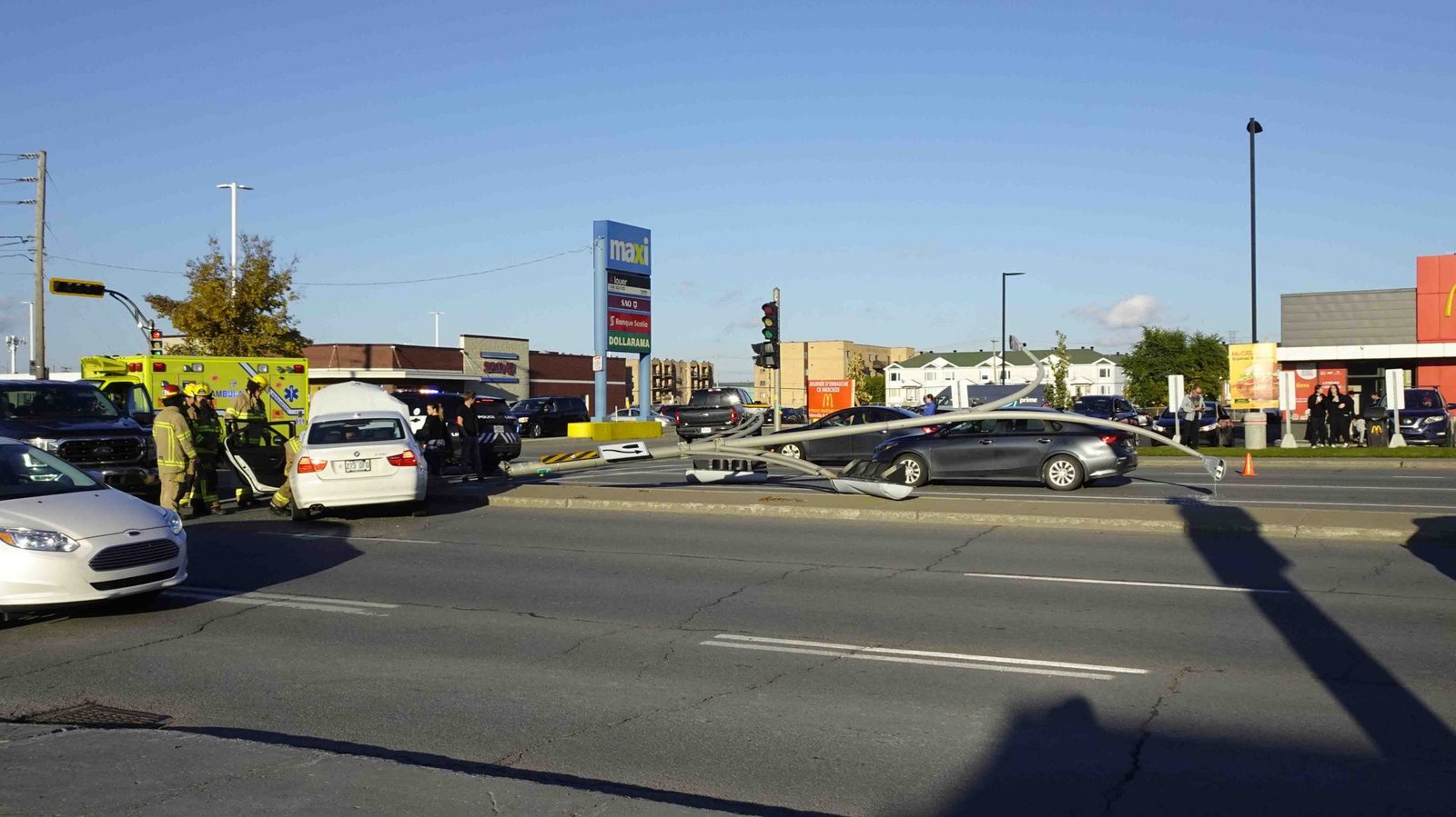 The Laval News Dagenais/Curé Labelle collision damages four cars